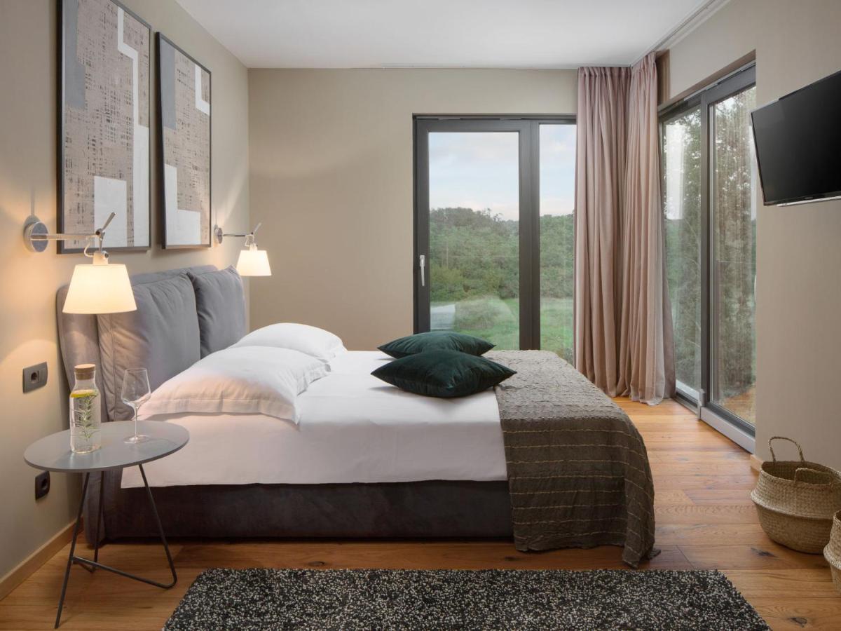 Villa Oliva By Interhome Pelegrin Extérieur photo