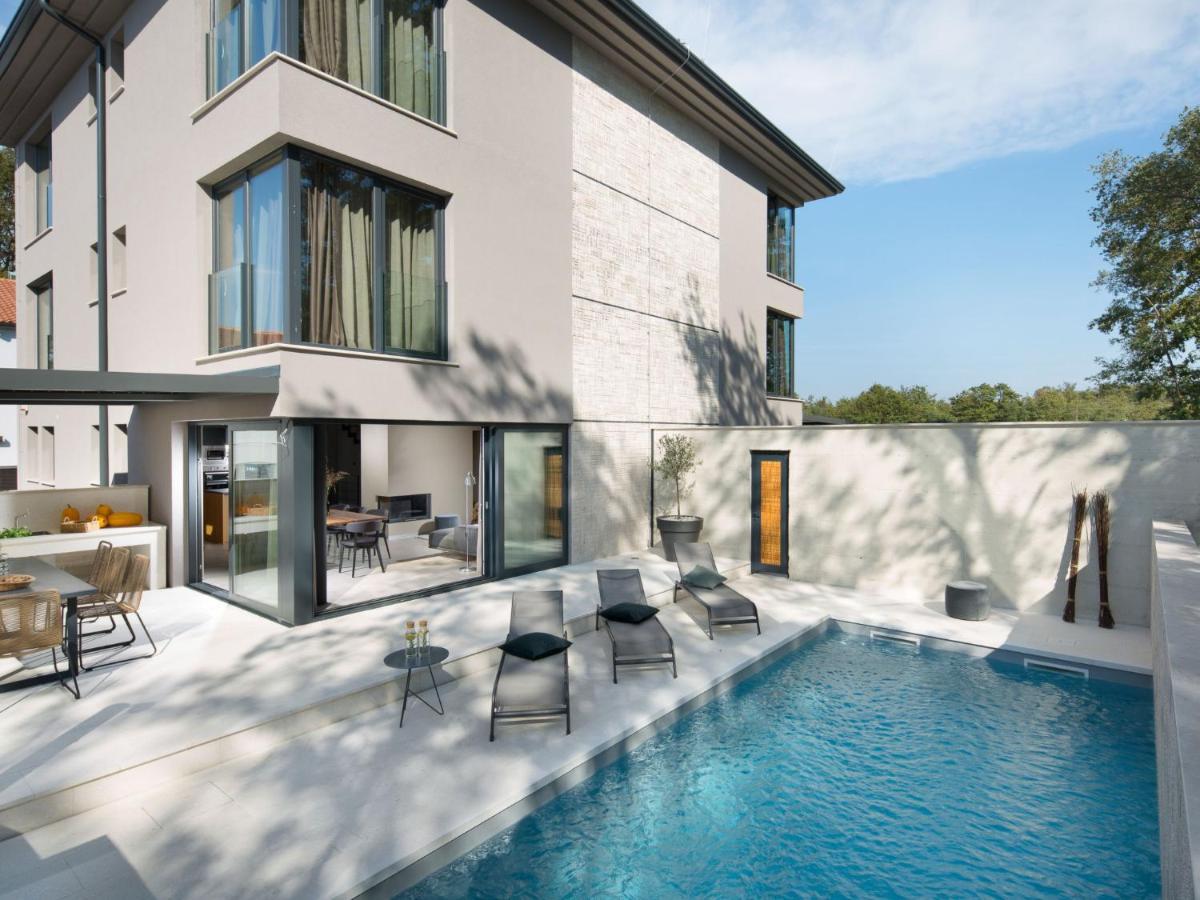Villa Oliva By Interhome Pelegrin Extérieur photo