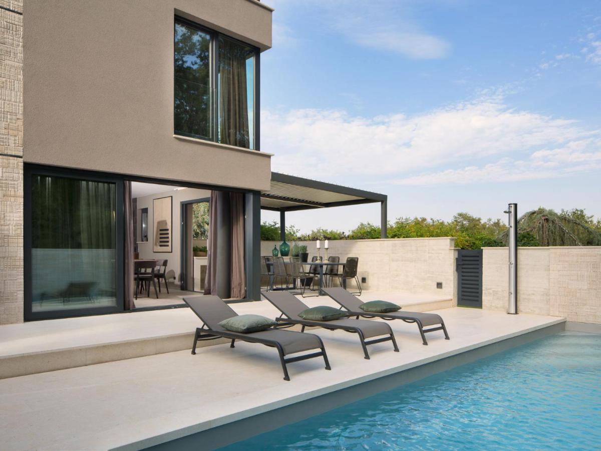 Villa Oliva By Interhome Pelegrin Extérieur photo